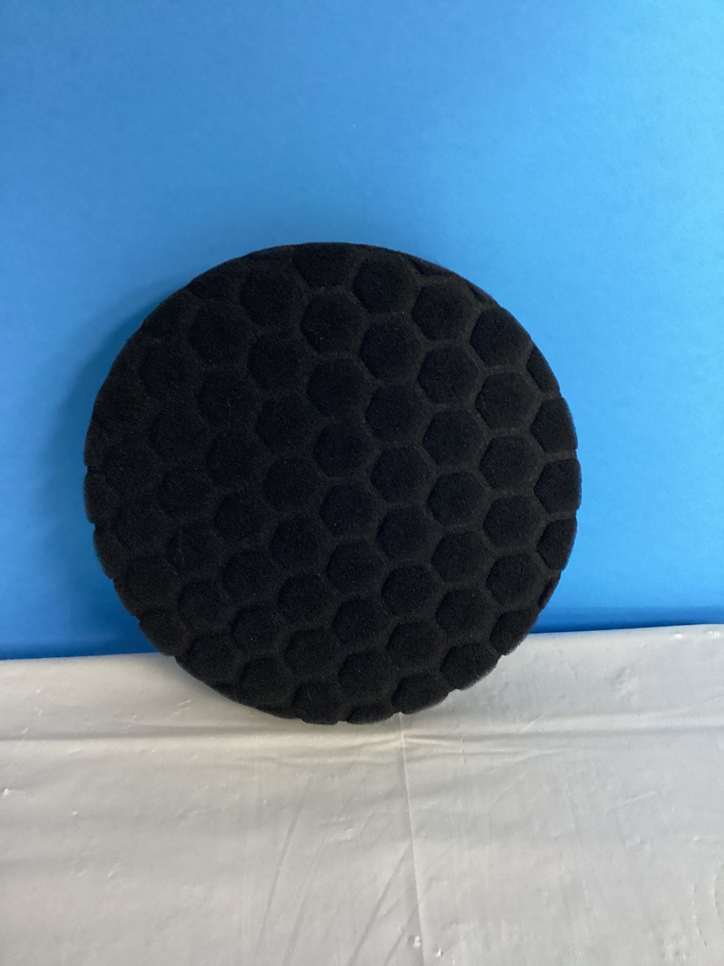 HUERO’s Black Octagon Pad