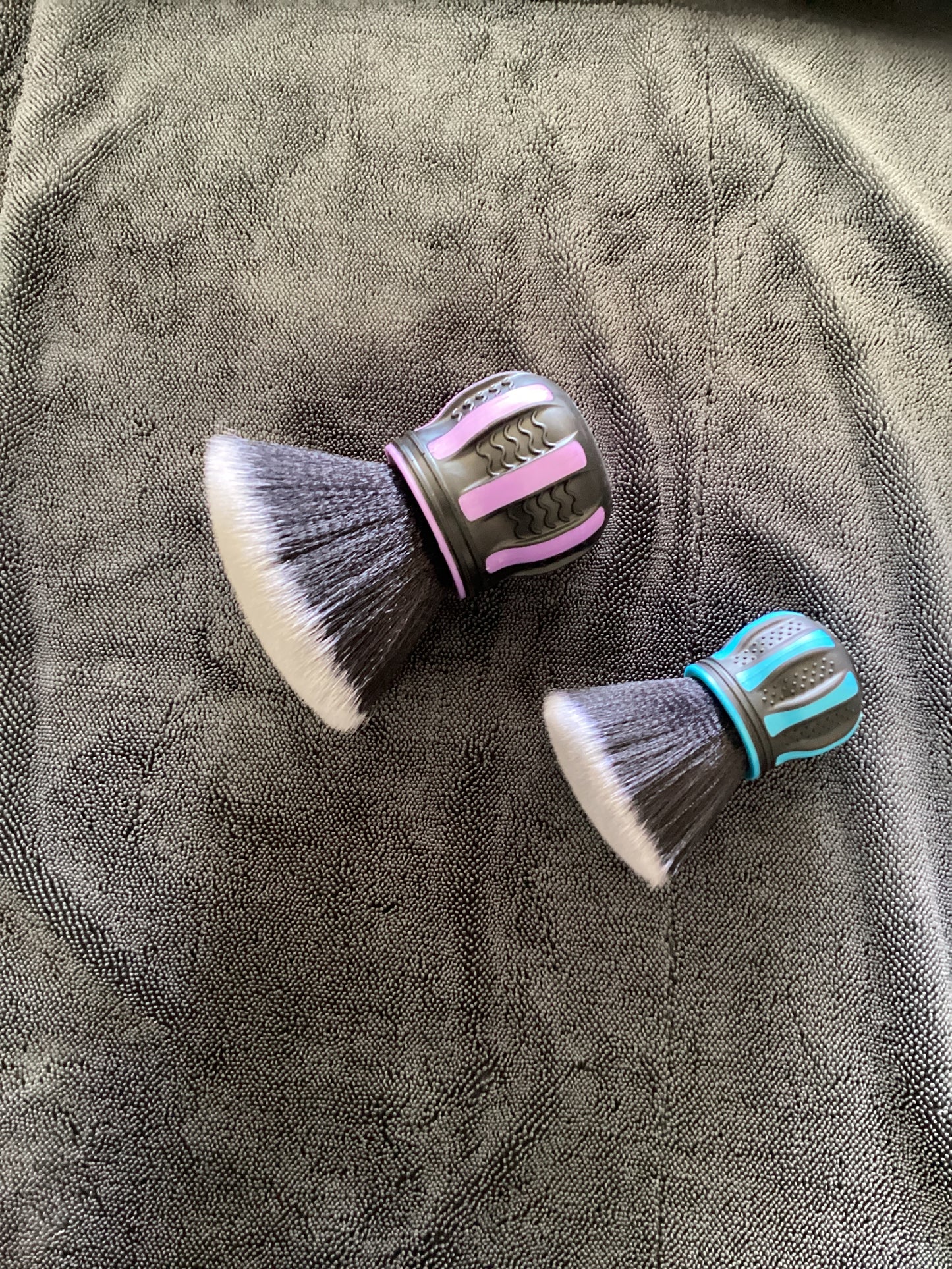 Soft detailing brush