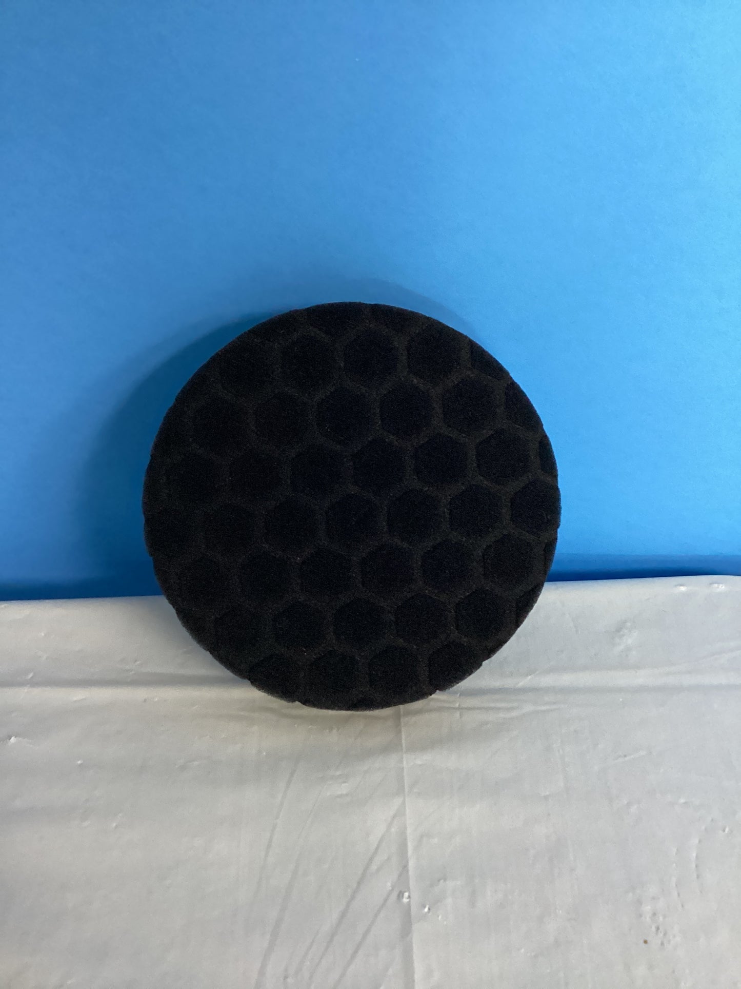 HUERO’s Black Octagon Pad